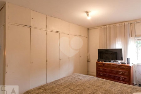 Sobrado à venda com 2 quartos em Campo Belo, São Paulo, SP