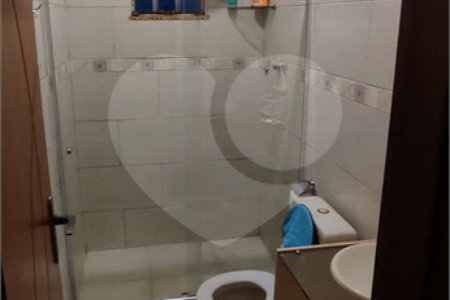 Casa à venda com 3 quartos, sendo 1 suíte, em Campo Grande, Rio de Janeiro, RJ