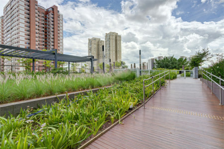 Duplex à venda com 2 suítes em Granja Julieta, São Paulo, SP
