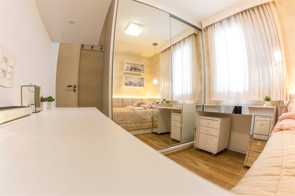 Apartamento à venda com 3 quartos, sendo 1 suíte, em Vila Campestre, São Paulo, SP