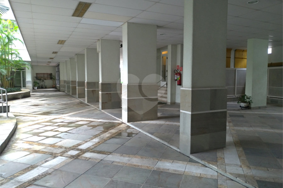 Sala à venda em Liberdade, São Paulo, SP