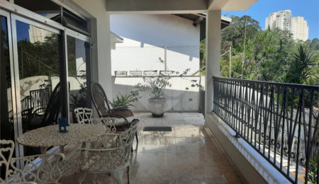 Casa à venda com 4 quartos, sendo 3 suítes,  em Jardim Marajoara, São Paulo, SP