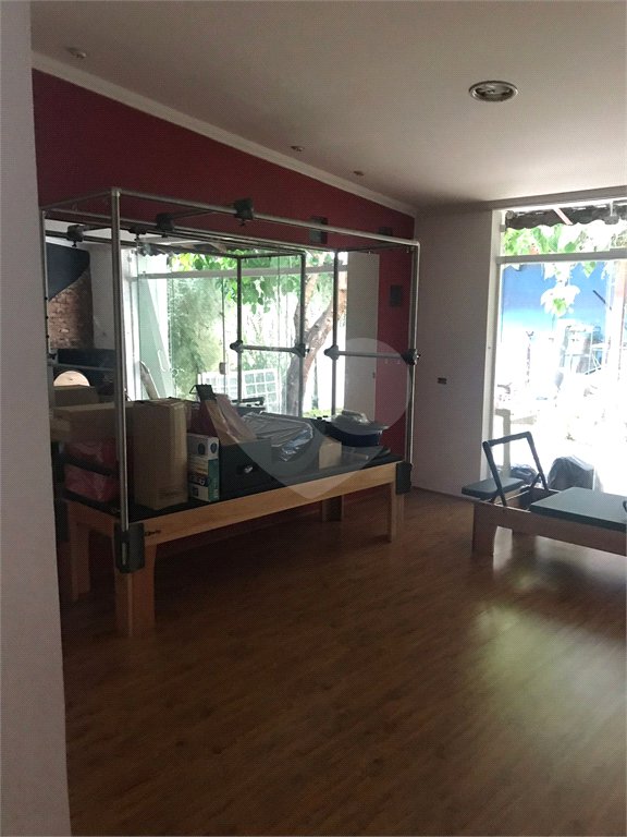 Sobrado à venda ou para alugar com 4 suítes em Vila Mariana, São Paulo, SP