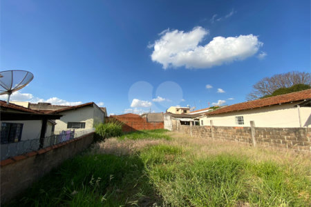 Terreno a venda no bairro Jardim Beatriz