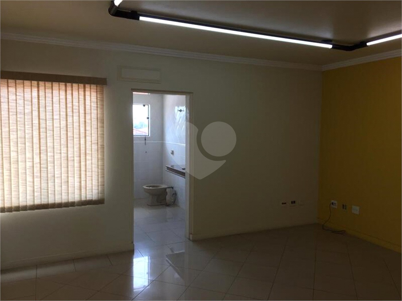 Casa à venda com 5 suítes no condomínio São Paulo, São Paulo - SP