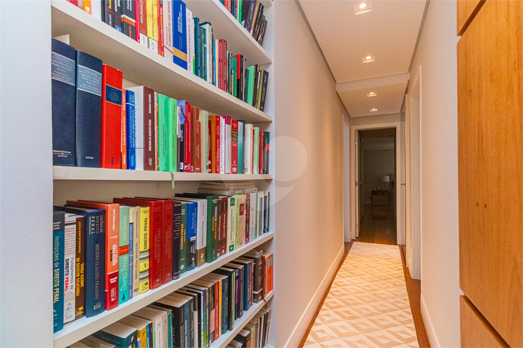 Apartamento à venda com 3 suítes em Alto da Boa Vista, São Paulo, SP