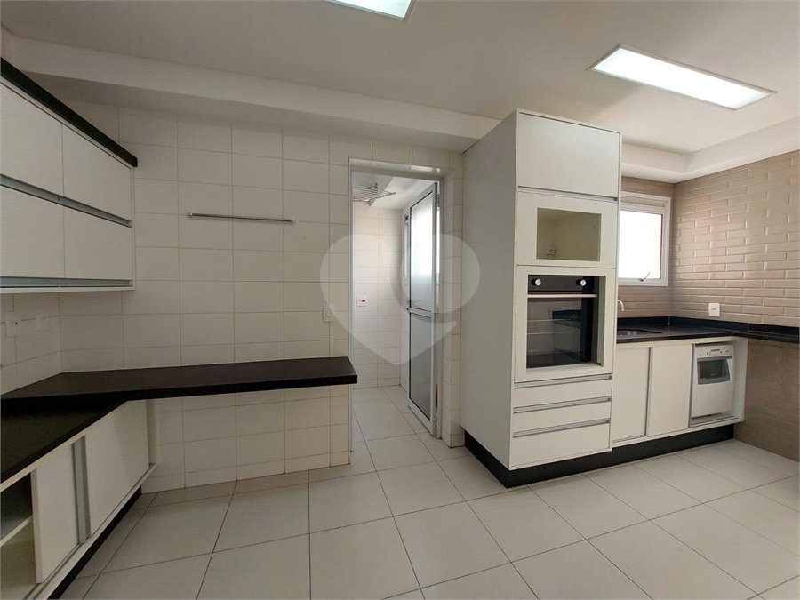 Apartamento à venda com 3 quartos, sendo 1 suíte, em Vila Leopoldina, São Paulo, SP