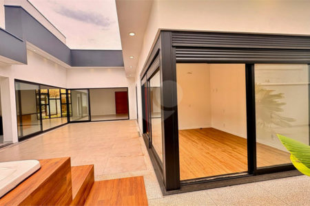 Casa à venda com 3 suítes no condomínio Campos do Conde I e II, Sorocaba - SP