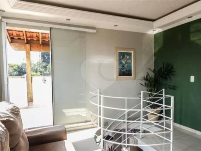 Apartamento à venda com 3 quartos, sendo 1 suíte,  em Vila Amalia, São Paulo, SP