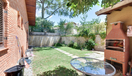 Casa Térrea à venda com 3 suítes em Jardim dos Estados, São Paulo, SP
