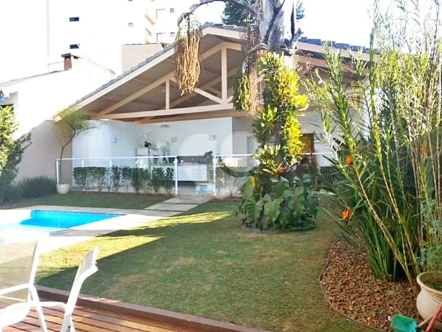 Casa à venda com 4 quartos, sendo 3 suítes,  em Santana, São Paulo, SP