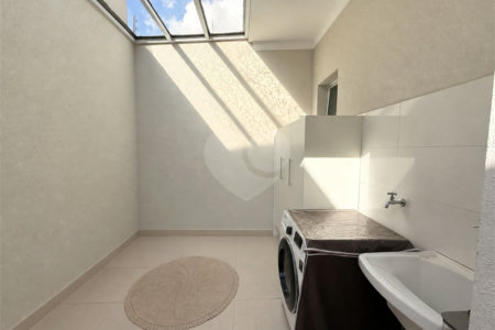 Casa à venda com 3 quartos, sendo 1 suíte, no condomínio Vila Rica, Indaiatuba - SP