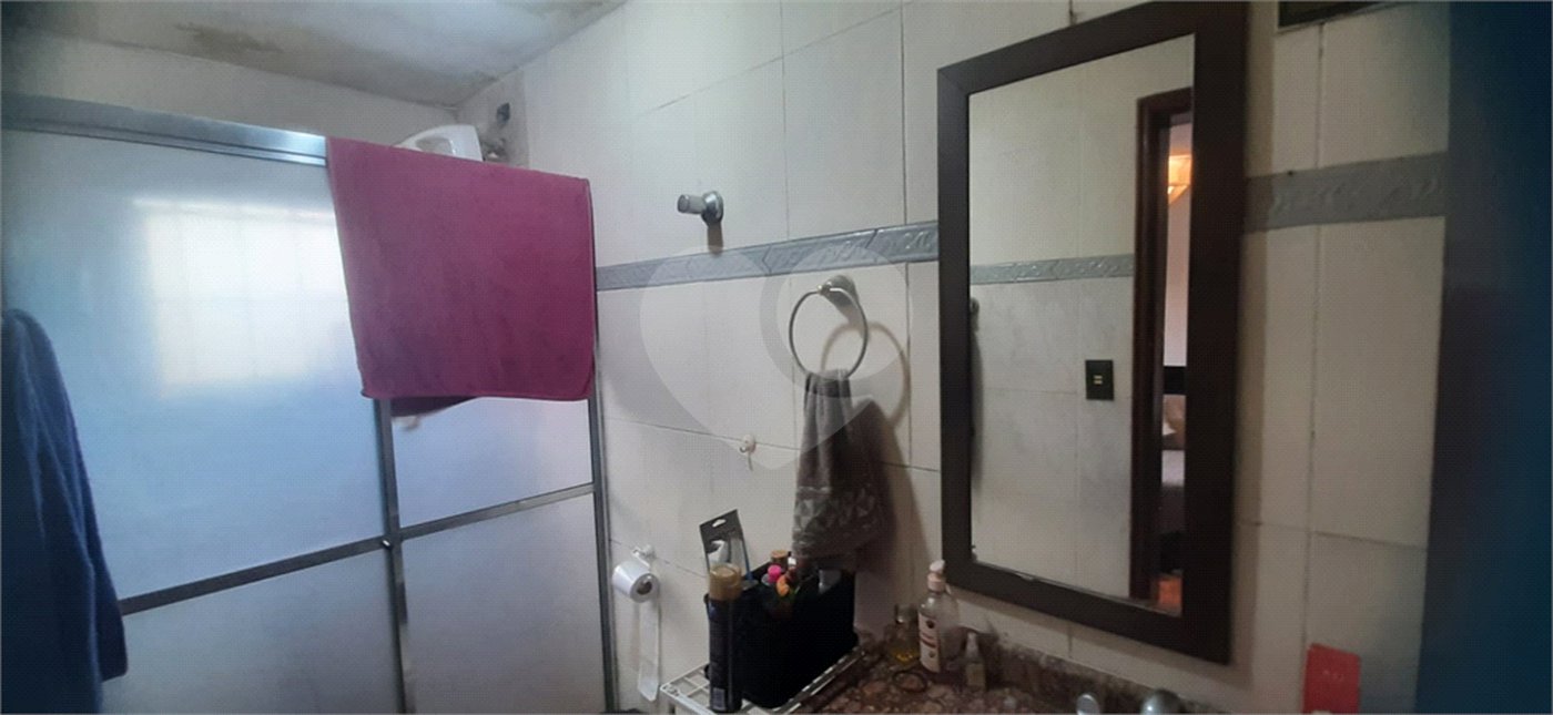 Sobrado à venda com 4 quartos, sendo 1 suíte, em Jardim Brasil (zona Norte), São Paulo, SP