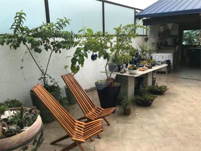 Casa à venda com 3 suítes em Vila Guilherme, São Paulo, SP