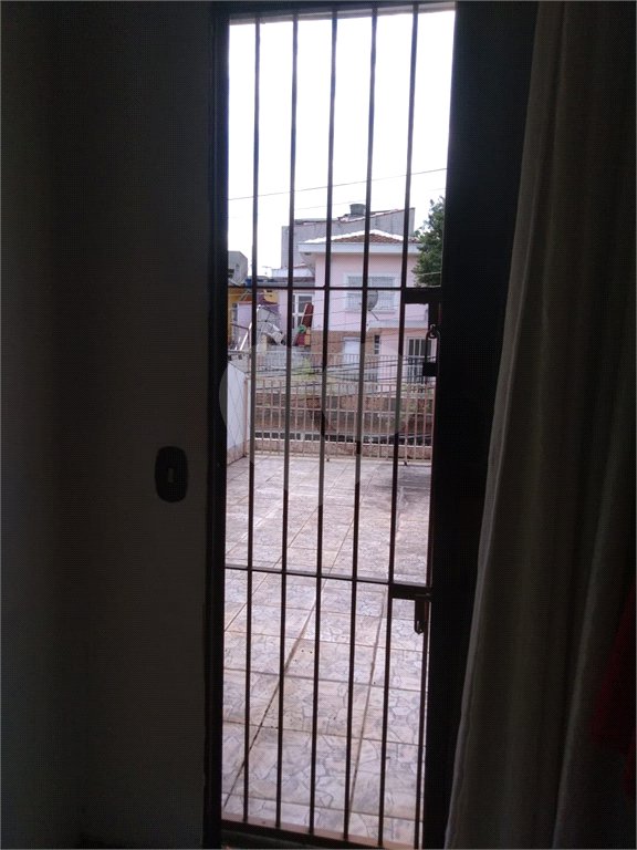 Sobrado à venda com 3 quartos, sendo 1 suíte, em Chora Menino, São Paulo, SP