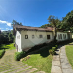 Casa à venda ou para alugar com 4 suítes no condomínio Parque Imperial da Cantareira, Mairiporã - SP