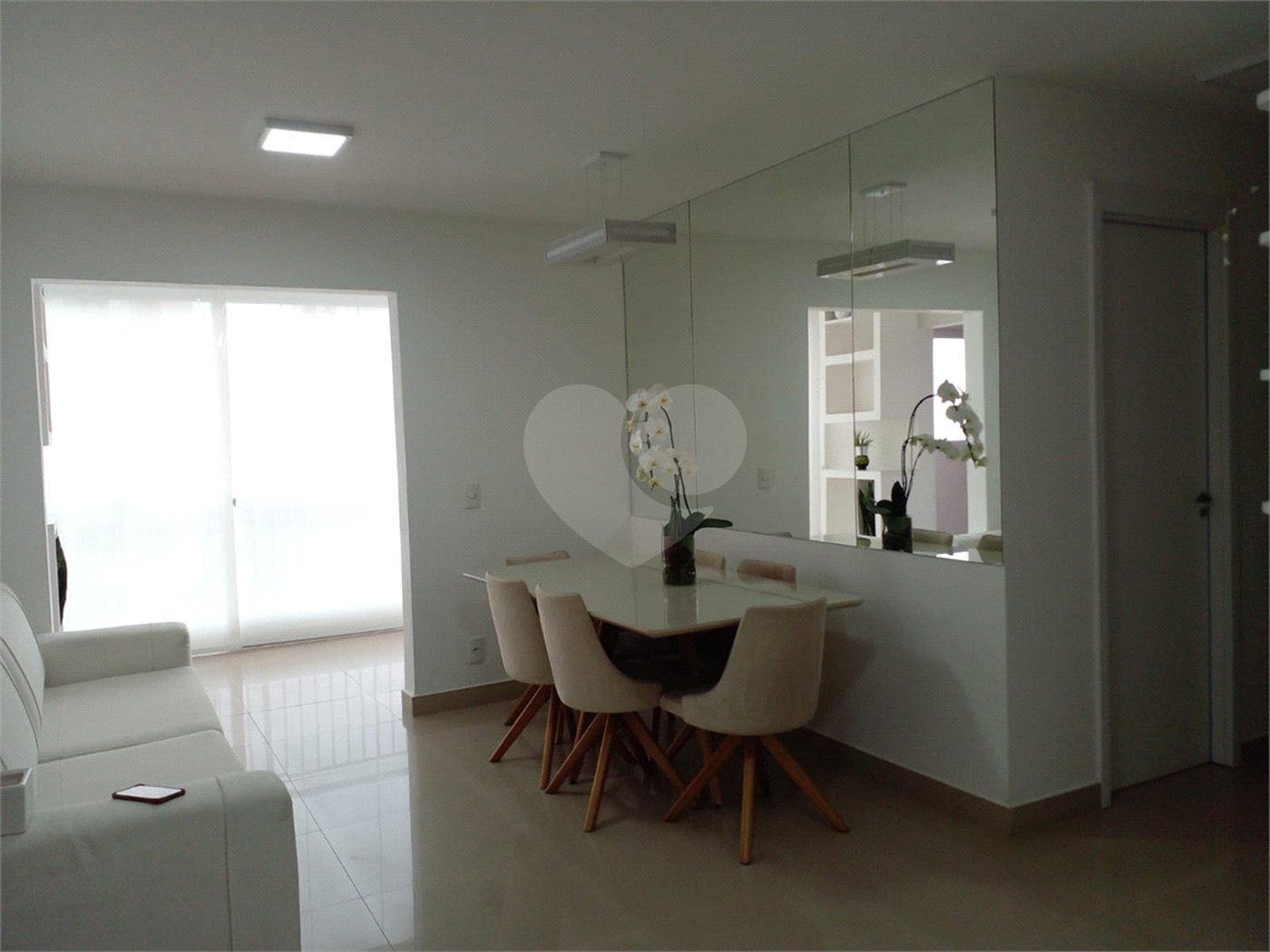 Apartamento à venda com 3 quartos, sendo 1 suíte, em Jardim Vazani, São Paulo, SP