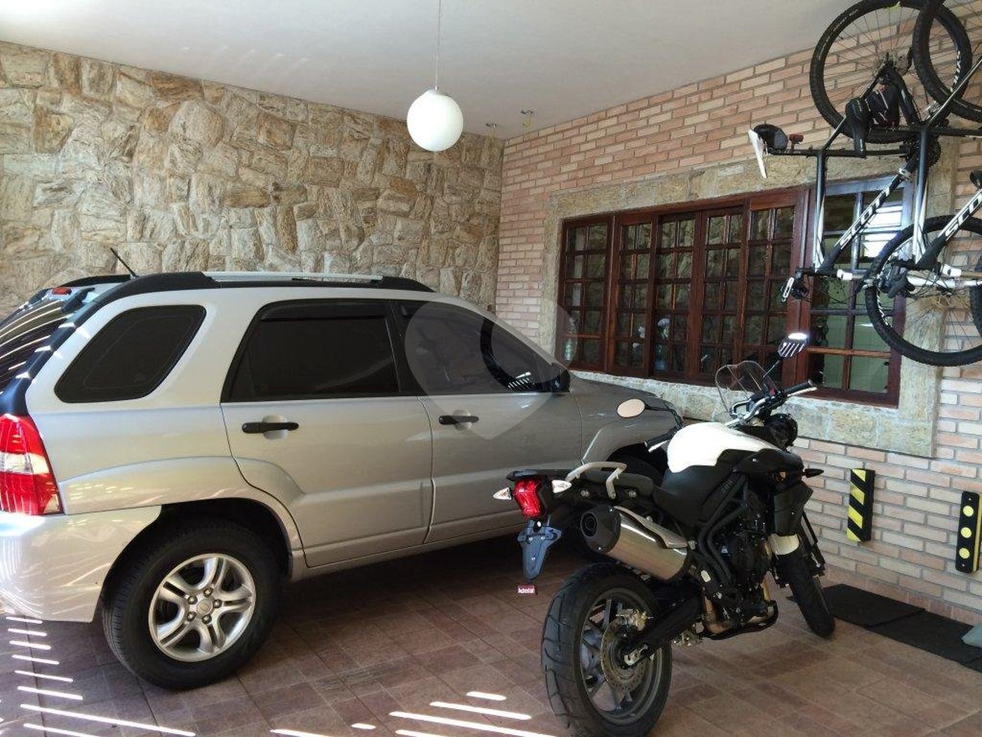 Sobrado à venda com 5 quartos, sendo 4 suítes,  em Vila Mazzei, São Paulo, SP