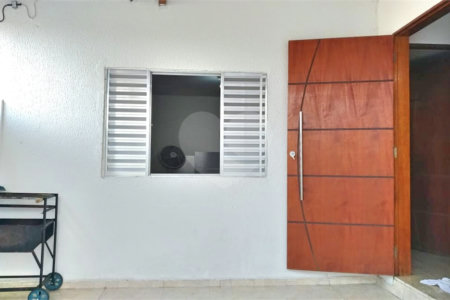 Casa Térrea à venda com 7 quartos, sendo 1 suíte, em Vila Paulicéia, São Paulo, SP