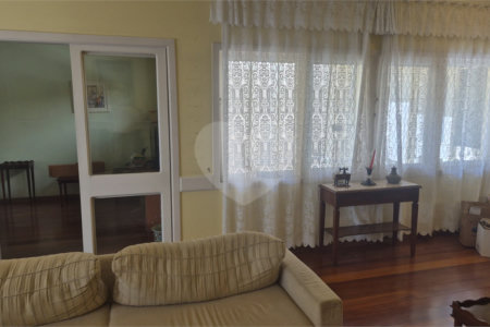 Casa à venda com 4 quartos, sendo 3 suítes,  no condomínio Chácara das Rosas, São Paulo - SP