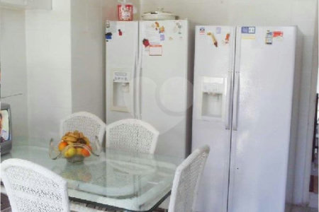 Sobrado à venda com 4 quartos, sendo 3 suítes, em Jardim São Bento, São Paulo, SP