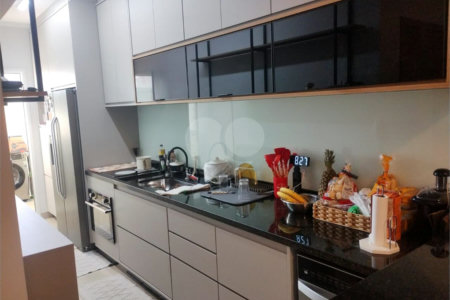 Casa à venda com 3 quartos, sendo 1 suíte, no condomínio Vilagio Vista Real, Paulínia - SP