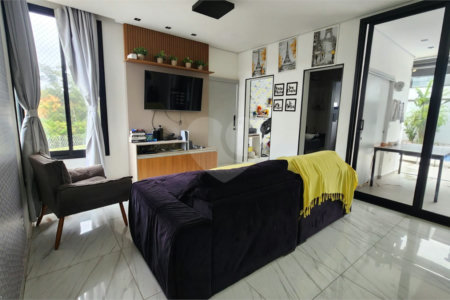 Casa à venda com 4 quartos, sendo 1 suíte, no condomínio Sun Lake, Sorocaba - SP