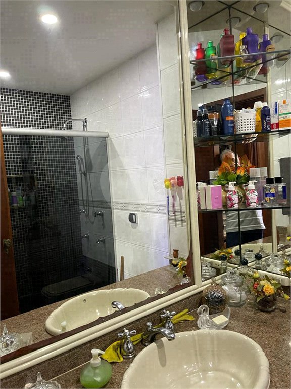 Apartamento à venda com 4 quartos, sendo 1 suíte, em Tijuca, Rio de Janeiro, RJ