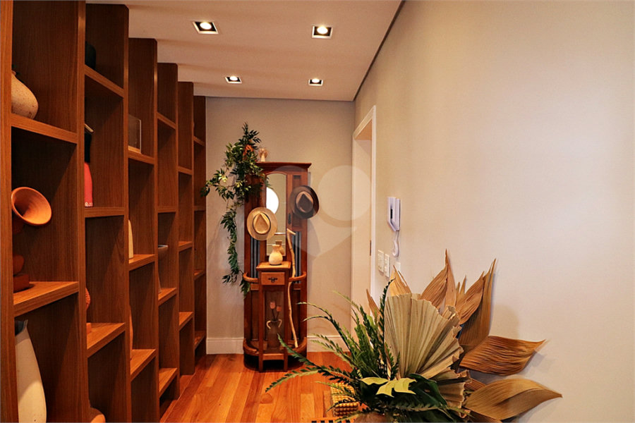 Apartamento à venda com 4 quartos, sendo 3 suítes,  em Santana, São Paulo, SP