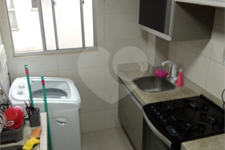 Apartamento no Condomínio Mont Everest.