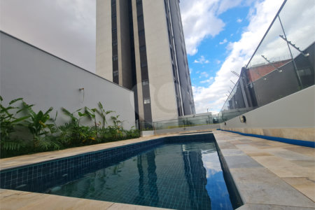 Apartamento à venda com 3 quartos, sendo 1 suíte,  em Jardim Refúgio, Sorocaba, SP