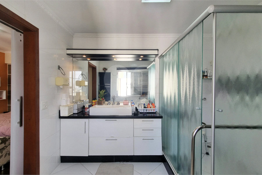 Apartamento à venda com 4 quartos, sendo 1 suíte, em Vila Guilherme, São Paulo, SP