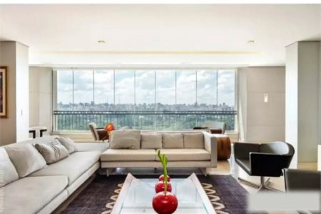Apartamento à venda com 4 suítes em Moema, São Paulo, SP