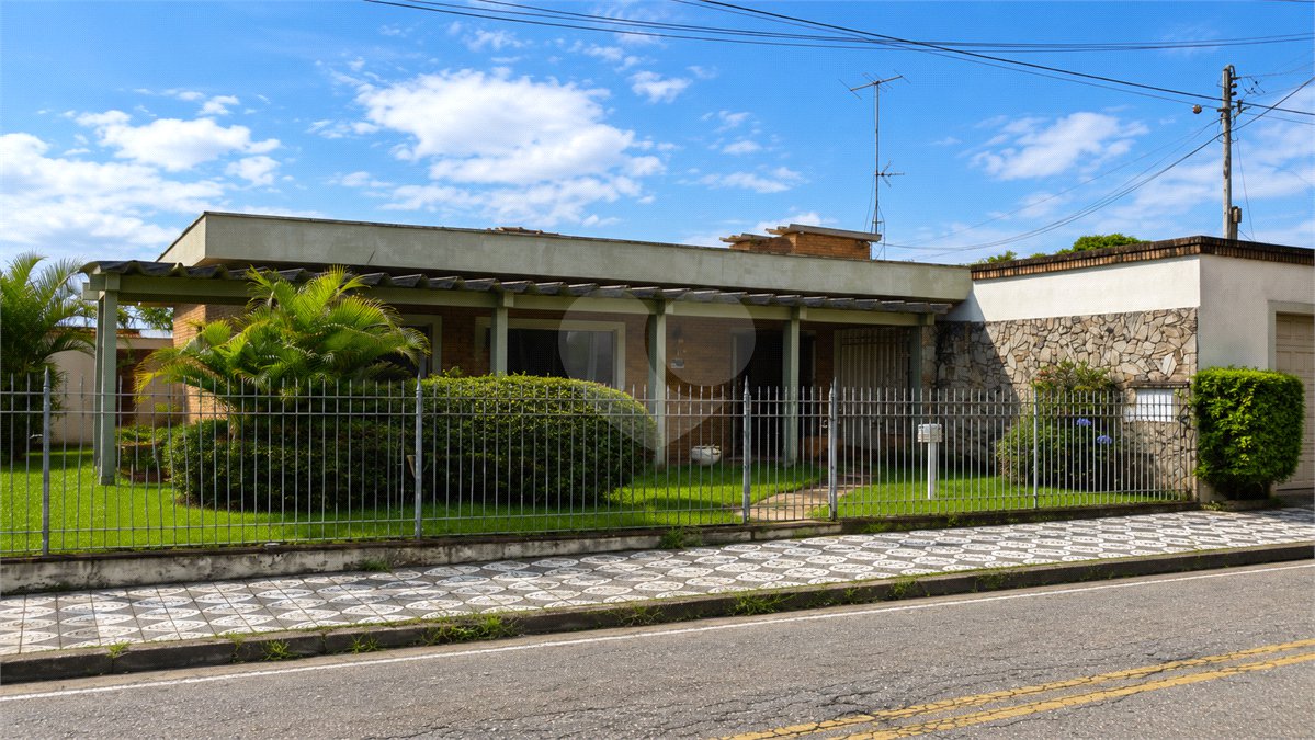 Casa Térrea para alugar com 4 quartos, sendo 1 suíte,  em Jardim América, Sorocaba, SP