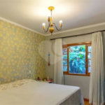 Casa à venda com 4 quartos, sendo 2 suítes,  em Granja Viana, Cotia, SP
