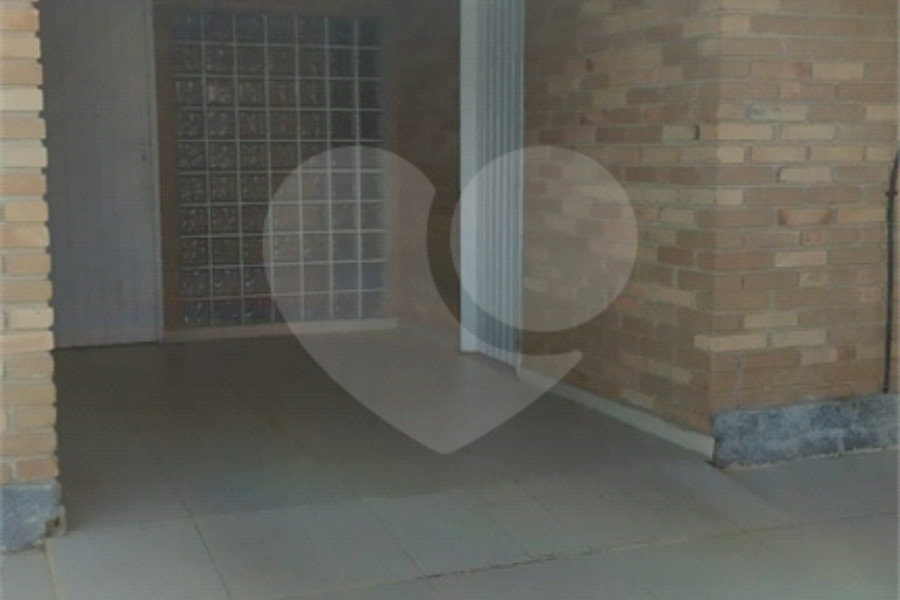 Casa Térrea à venda com 3 quartos, sendo 1 suíte, em Vila Atlântica, Caraguatatuba, SP