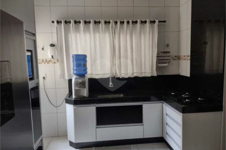 Casa à venda com 3 quartos, sendo 1 suíte, em Jardim Paulista I, Indaiatuba, SP