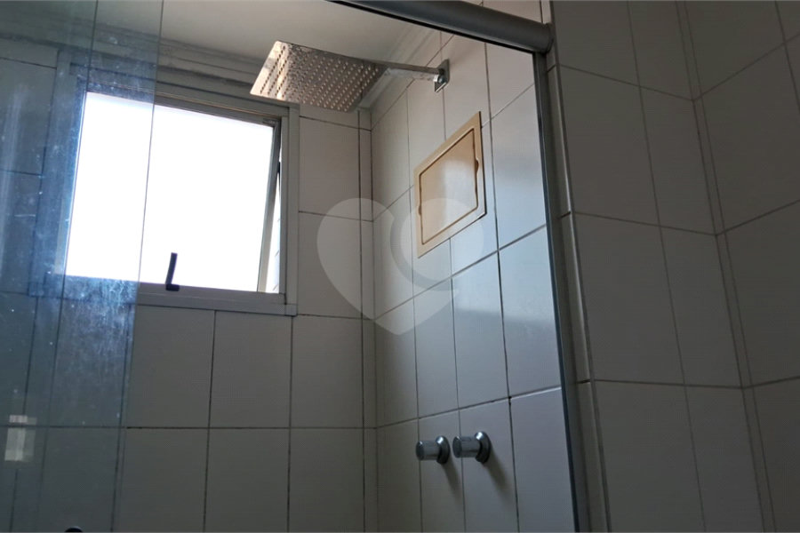 Apartamento à venda com 3 quartos, sendo 1 suíte,  em Vila Guilherme, São Paulo, SP