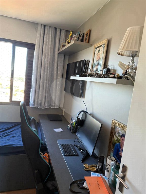 Apartamento à venda com 3 quartos, sendo 1 suíte, em Vila São João, Poá, SP