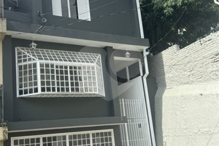 Casa de Vila à venda com 3 suítes em Santana, São Paulo, SP