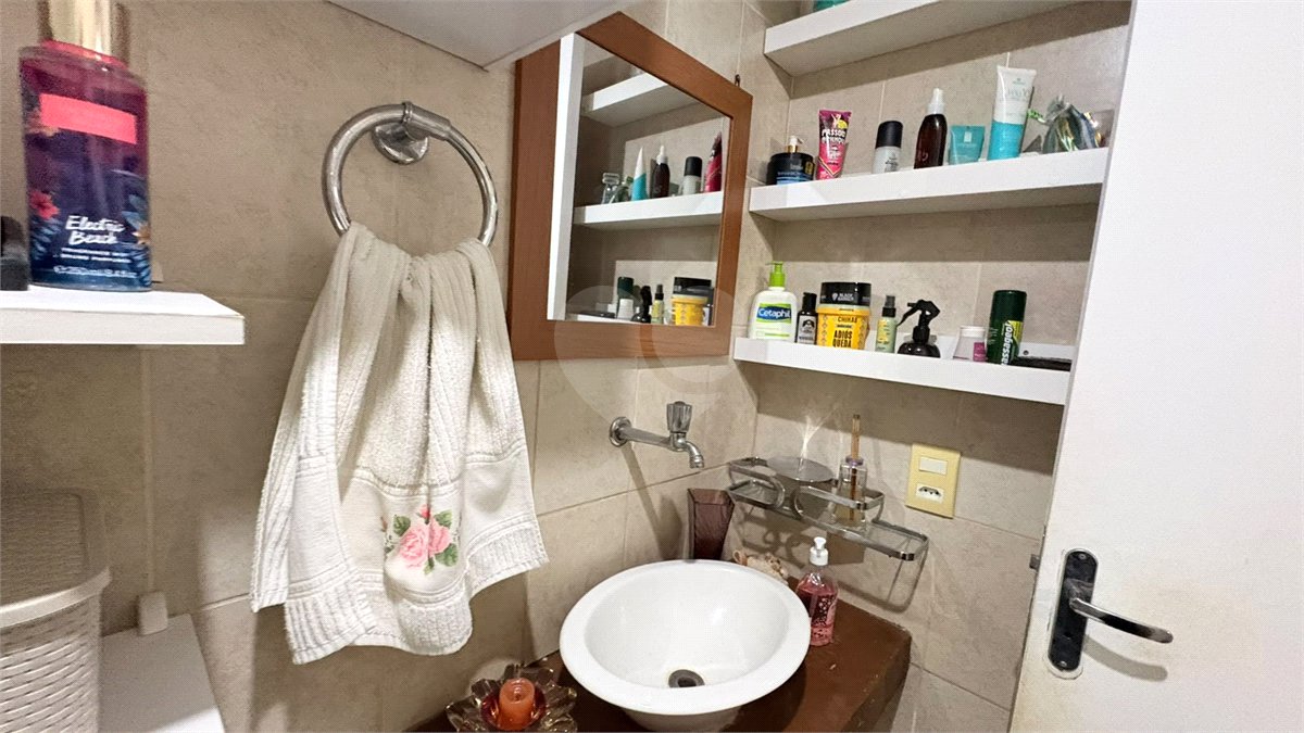 Apartamento à venda com 2 quartos, sendo 1 suíte, em Vila Isabel, Rio de Janeiro, RJ