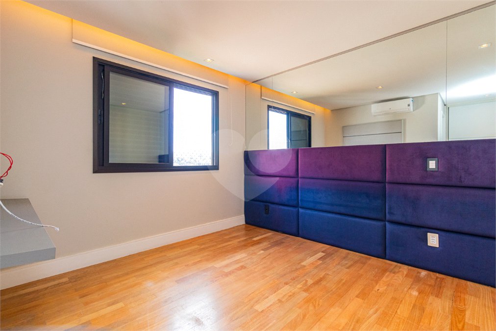 Apartamento à venda com 3 suítes em Granja Julieta, São Paulo, SP