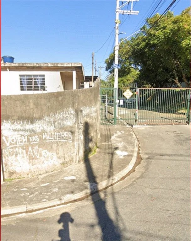 Casa à venda com 3 quartos em Jardim Ester, São Paulo, SP