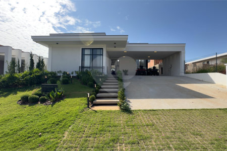 Casa à venda com 4 suítes no condomínio Parque Residencial Kurumin, Itu - SP