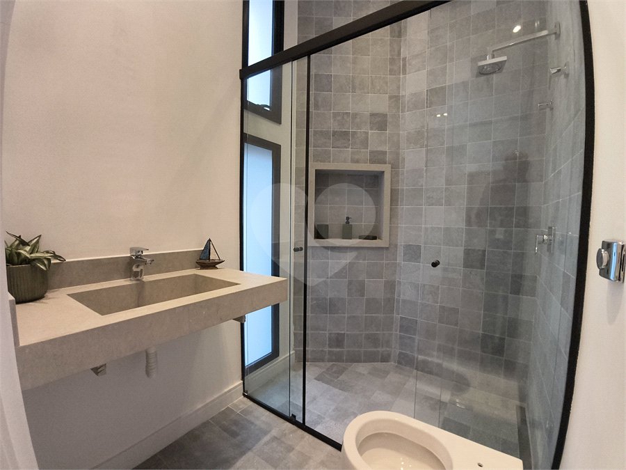 Casa à venda com 4 suítes no condomínio Alphaville Nova Esplanada 1, Votorantim - SP