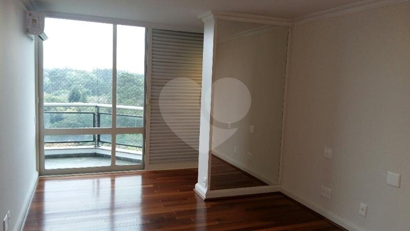 Apartamento à venda com 4 suítes em Alto da Boa Vista, São Paulo, SP