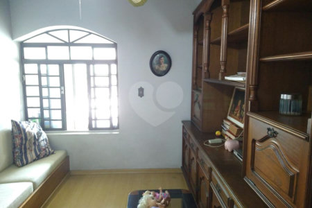 Casa à venda ou para alugar com 4 suítes em Vila Comercial, São Paulo, SP