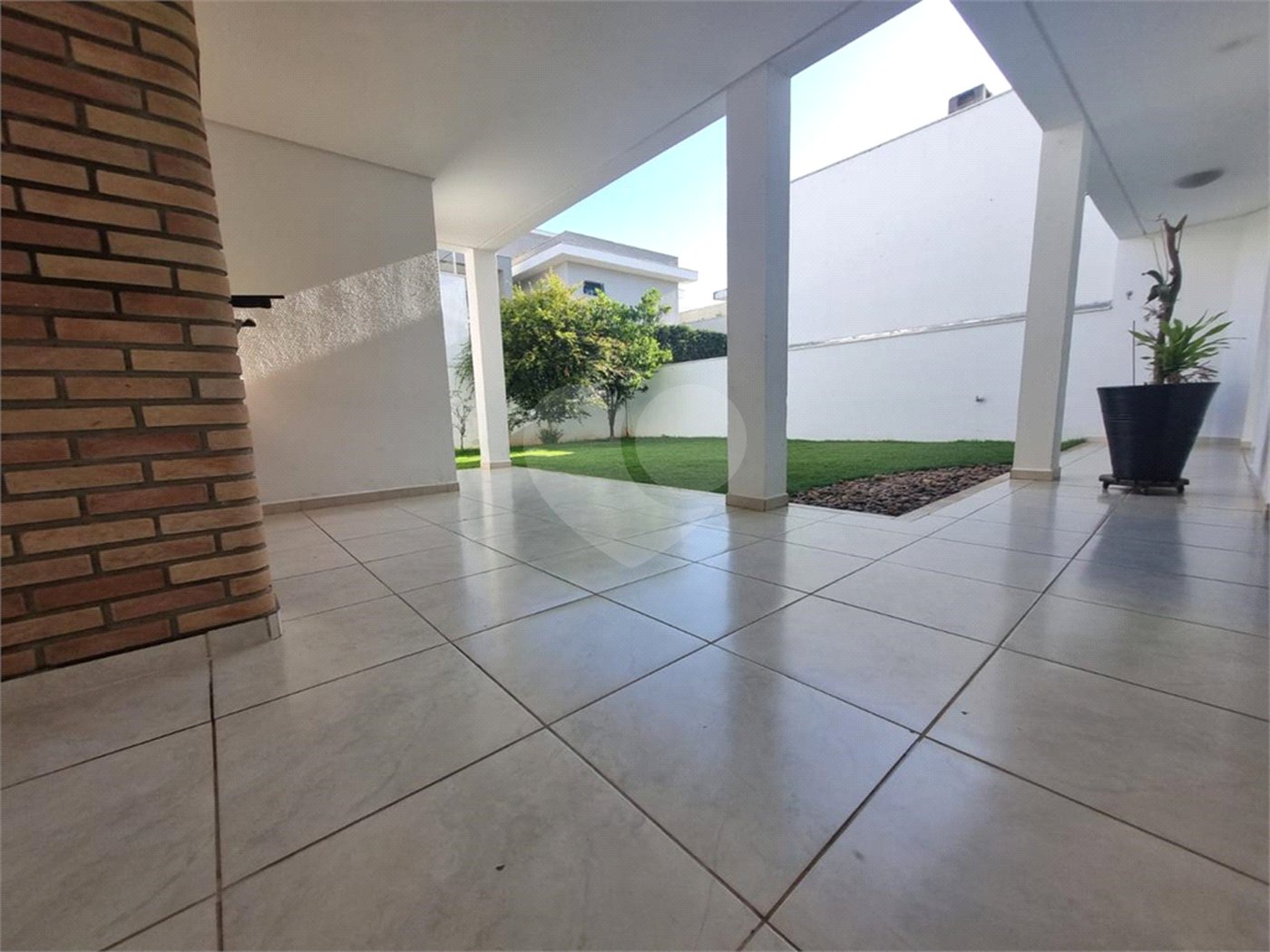 Casa à venda com 3 suítes no condomínio Residencial Villa do Bosque, Sorocaba - SP