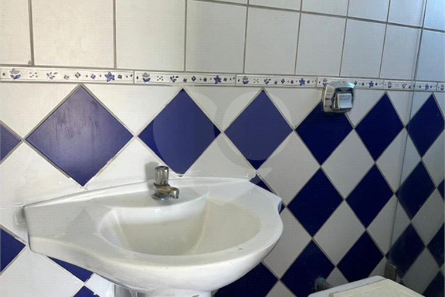 Sobrado à venda com 7 quartos, sendo 2 suítes,  em Lauzane Paulista, São Paulo, SP