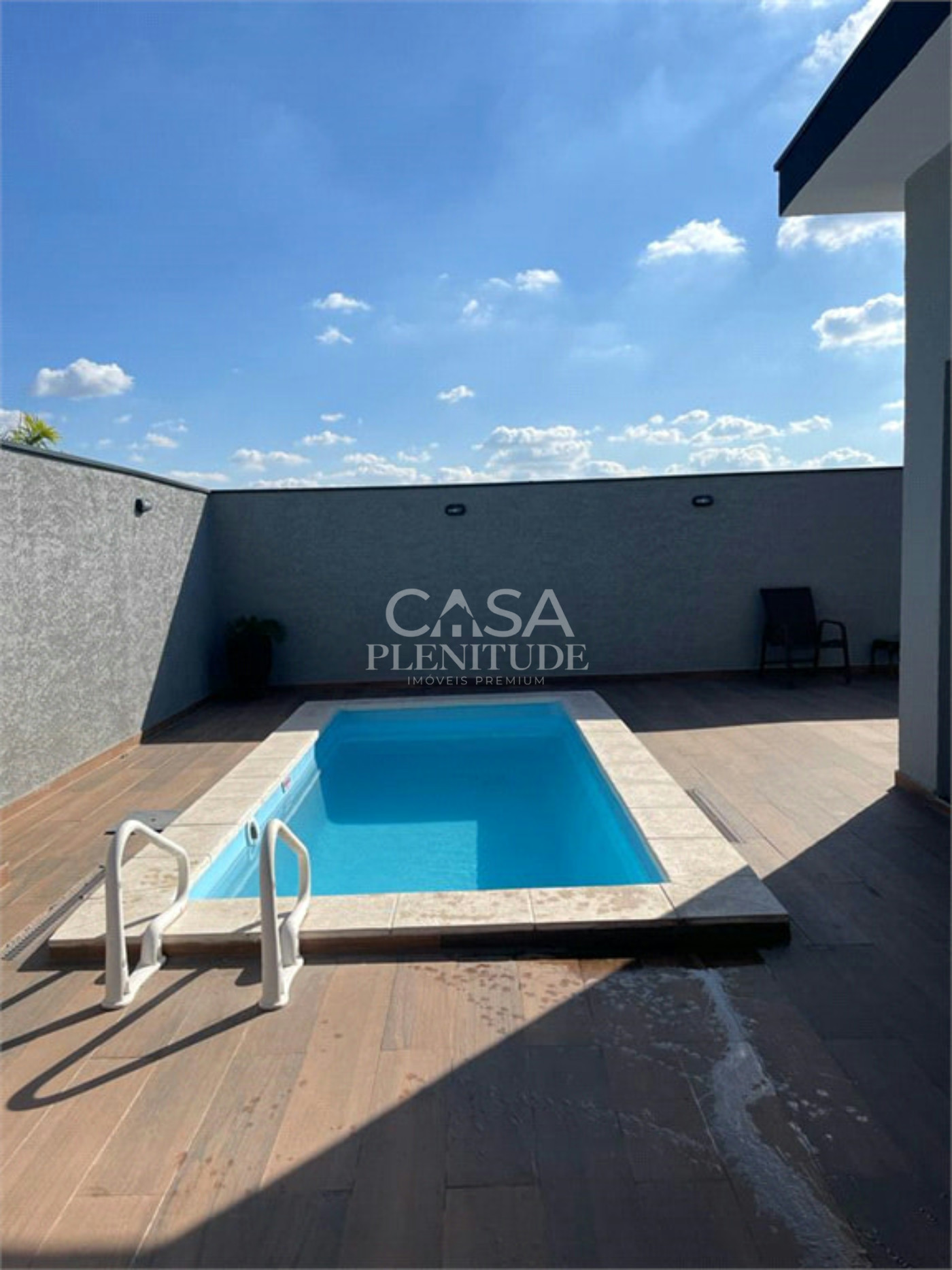 Terreno em condomínio à venda com 3 suítes em Chácaras Residenciais Santa Maria, Votorantim, SP